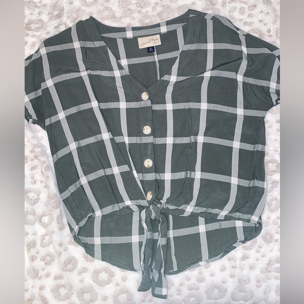 Universal Thread Crop Top